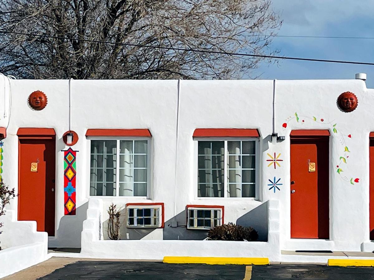 Cottonwood Court Motel Санта-Фе Экстерьер фото