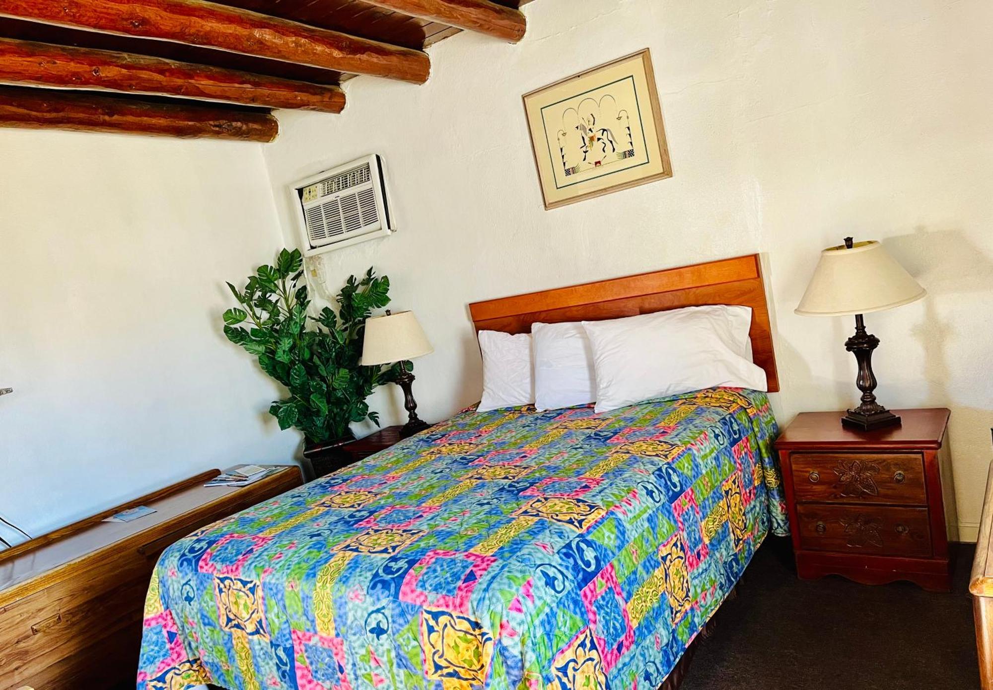 Cottonwood Court Motel Санта-Фе Экстерьер фото