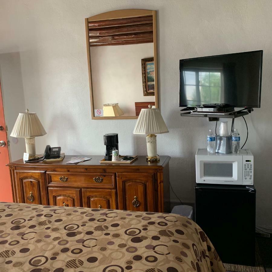 Cottonwood Court Motel Санта-Фе Экстерьер фото